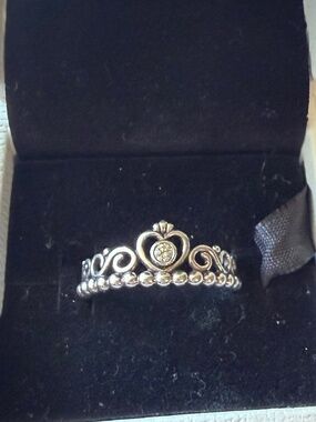 Pandora Princess Tiara Crown Ring - size 9 (60)